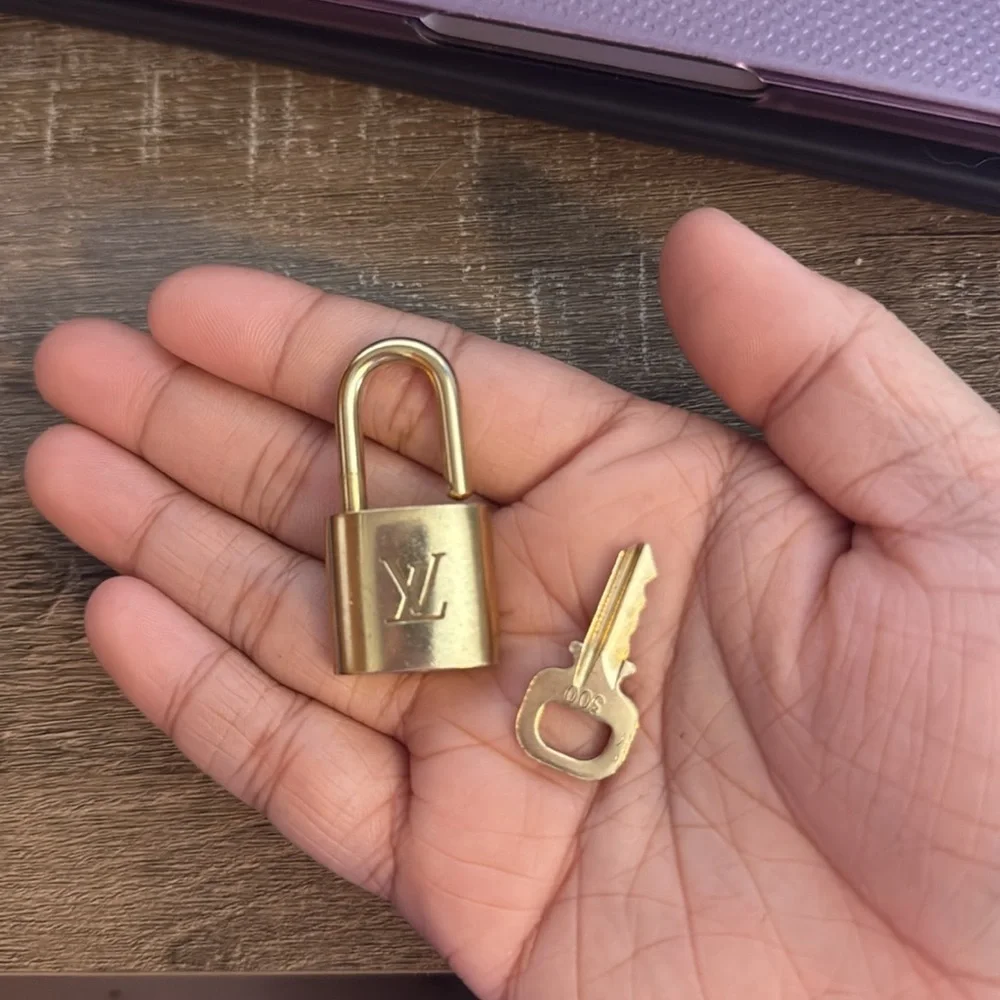 Louis vuitton brass lockset #300